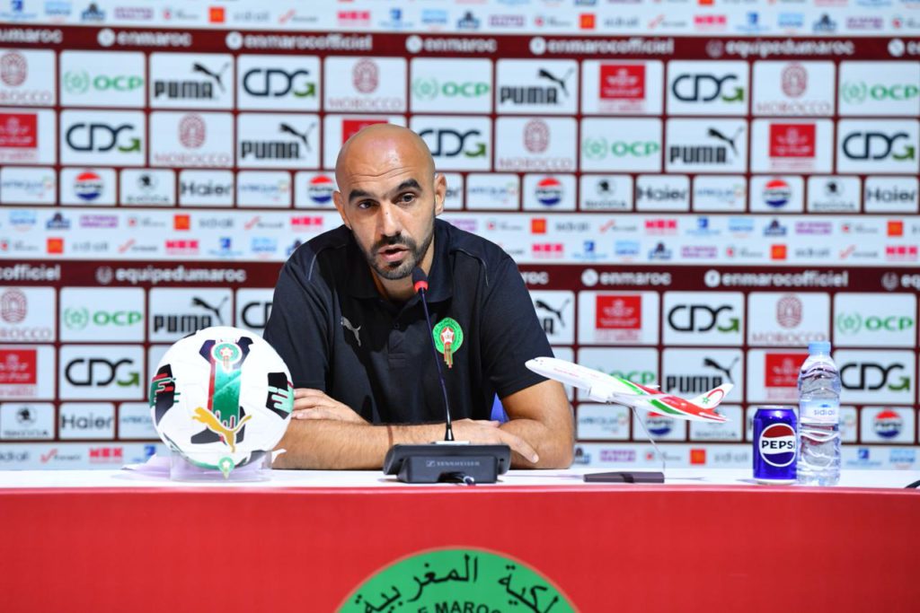 الركراكي يكشف لائحة المنتخب الوطني لمواجهتي البحرين والكونغو