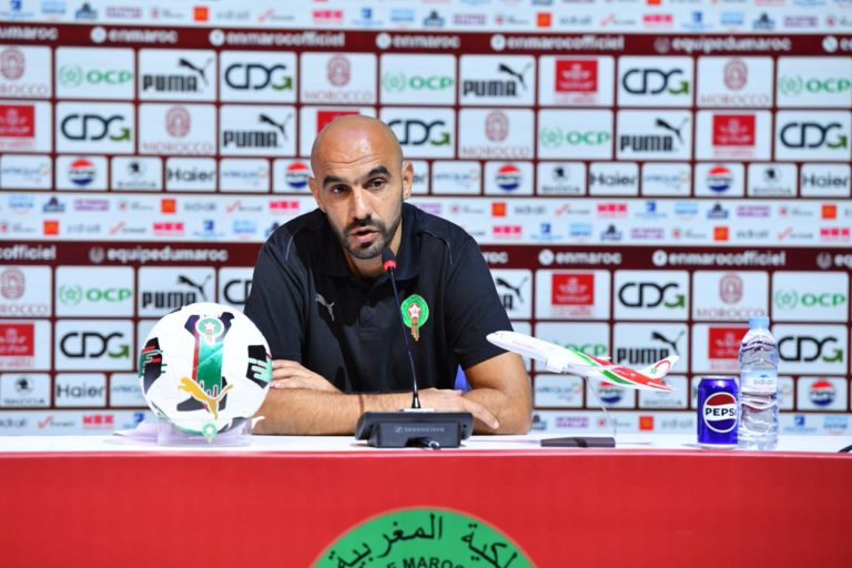 الركراكي يكشف لائحة المنتخب الوطني لمواجهتي البحرين والكونغو