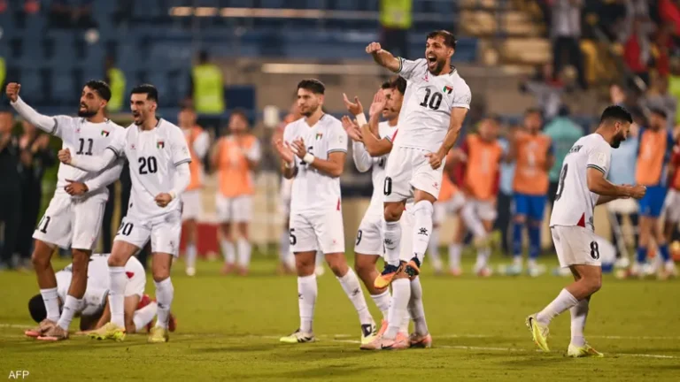 كأس العرب 2025 ..موعد مباراة قطر وفلسطين والقنوات الناقلة