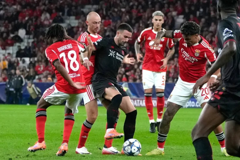 باير ليفركوزن يضرب في قلب البرتغال ويغرق مورينيو في الأزمة