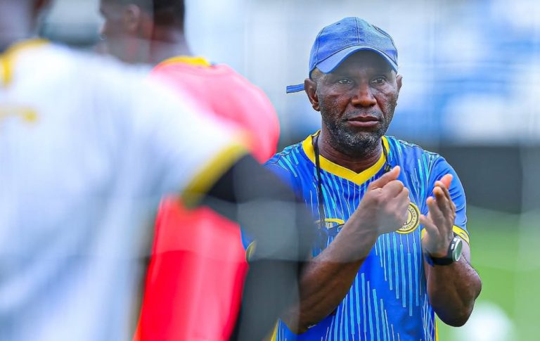 مدرب عزام التنزاني يتحدث عن التحدي القادم أمام الوداد الرياضي