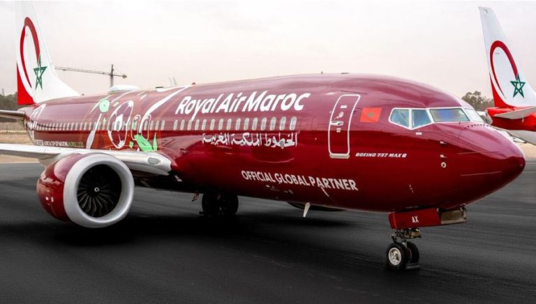 الخطوط الملكية المغربية تكشف عن طائراتها المزينة بألوان كأس الأمم الإفريقية 2025