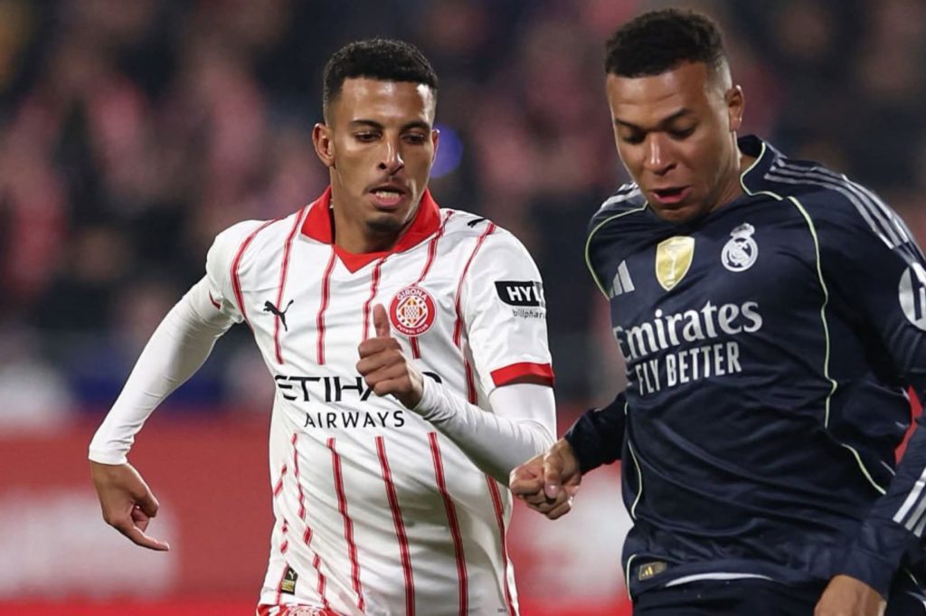 أوناحي يقدم هدية لبرشلونة.. ريال مدريد يفشل في استعادة صدارة "الليغا"