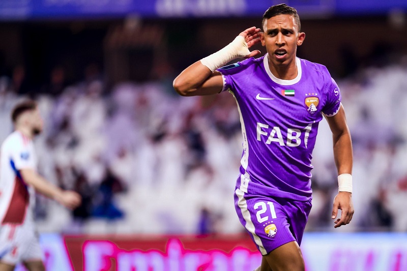 سفيان رحيمي يقود العين إلى نصف نهائي كأس مصرف أبو ظبي الإسلامي بتألقه أمام الشارقة