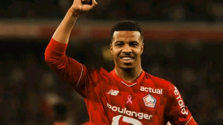 نادي ليل والدوري الفرنسي يحتفلان بعيد ميلاد النجم المغربي حمزة إيغامان