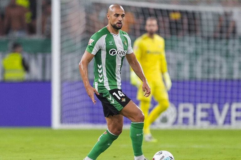 سفيان أمرابط يشيد بالكرواني ويكشف أسرار علاقته بناديه السابق أوتريخت