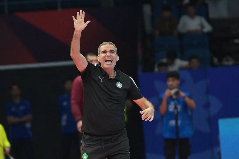 الدكيك : أدرنا المباراة بذكاء أمام طاجيكستان والفوز على أفغانستان سيكون حاسماً