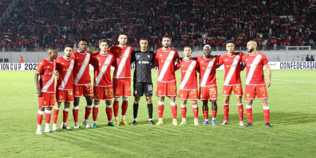 عزام التانزاني يحدد ملعب مواجهته للوداد الرياضي