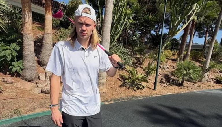 حقيقة غير متوقعة عن حياة هالاند.. كان والده يدفعه لممارسة رياضات أخرى !