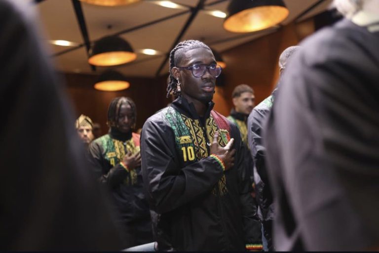 الشكوك تحوم حول مشاركة بيسوما أمام المغرب