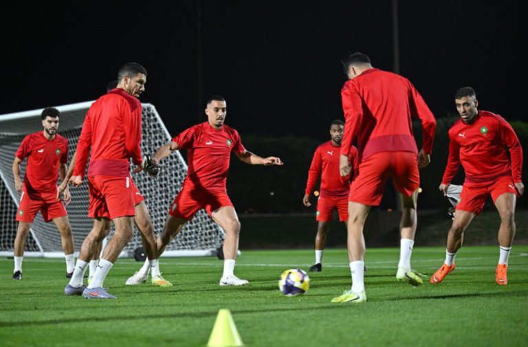 المنتخب المغربي ينهي استعداداته لموقعة الإمارات في نصف نهائي كأس العرب