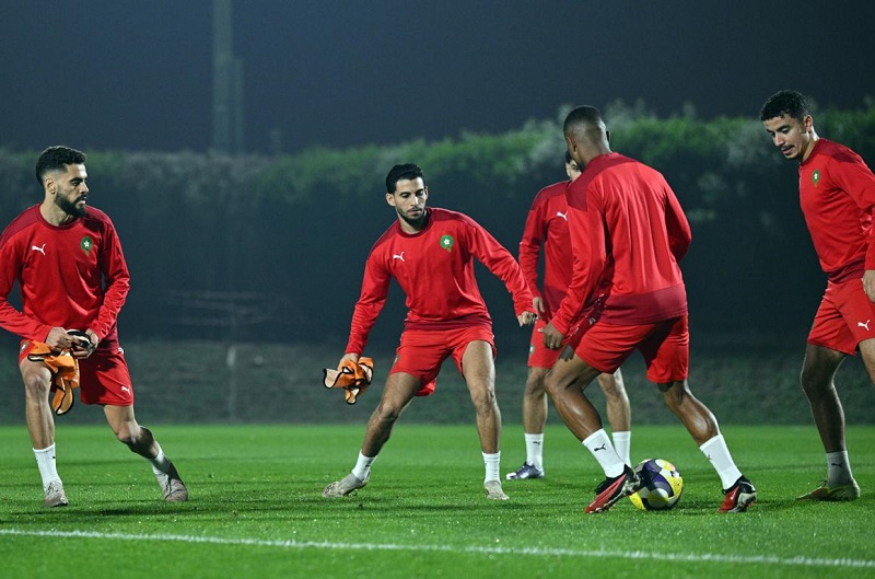 المنتخب المغربي يُنهي تحضيراته لنهائي كأس العرب