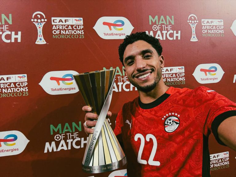عمر مرموش يتوج "رجل مباراة" مصر وزيمبابوي في كأس أمم إفريقيا 2025