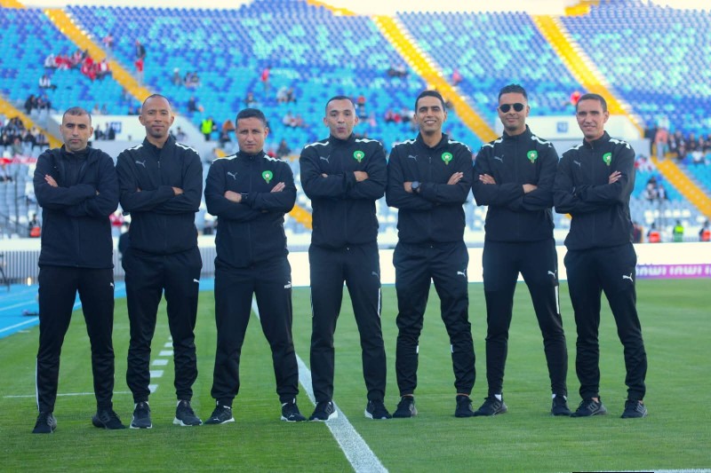 صافرة مغربية تقود مواجهة أوغندا وتنزانيا في كان المغرب 2025