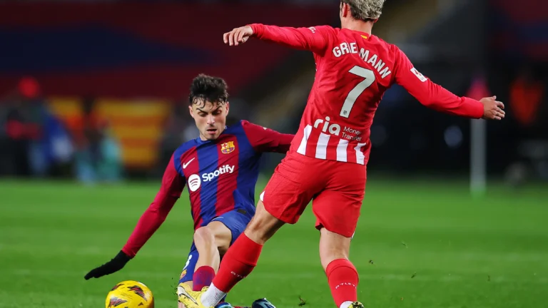 برشلونة يضرب بقوة ويبتعد عن ريال مدريد في صراع الصدارة