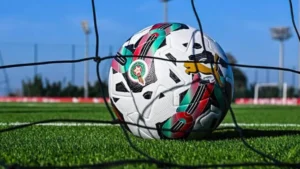 الوداد يواجه الجيش الملكي وعينه على مواصلة الصدارة