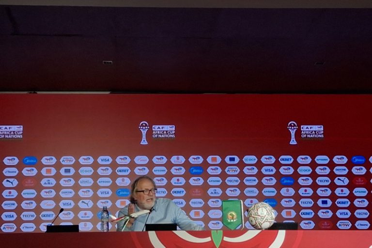 مدرب مالي يعلّق على اختيارات الركراكي التكتيكية أمام المغرب