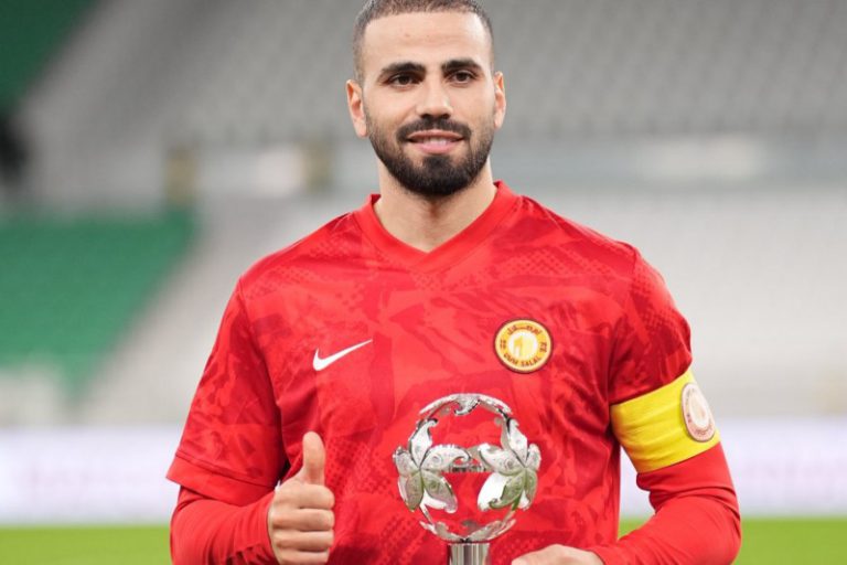 من منتصف الملعب.. أسامة طنان يكرر هدف نهائي كأس العرب