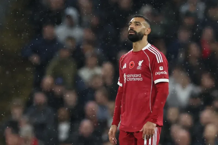 الفيفا يتعرض للسخرية بسبب محمد صلاح