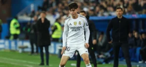 فالديبيناس يكرر إنجاز أشرف حكيمي مع ريال مدريد