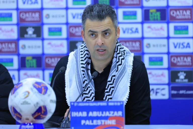 إيهاب أبو جزر