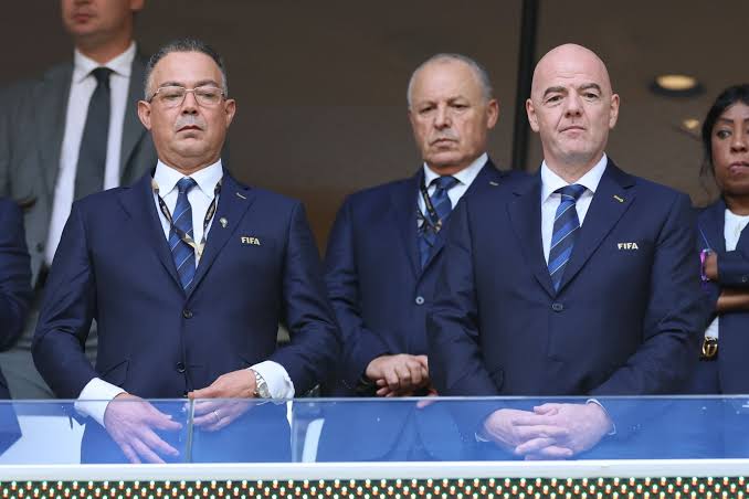 حضور ميداني مكثف.. فوزي لقجع يواكب مباريات “الكان”