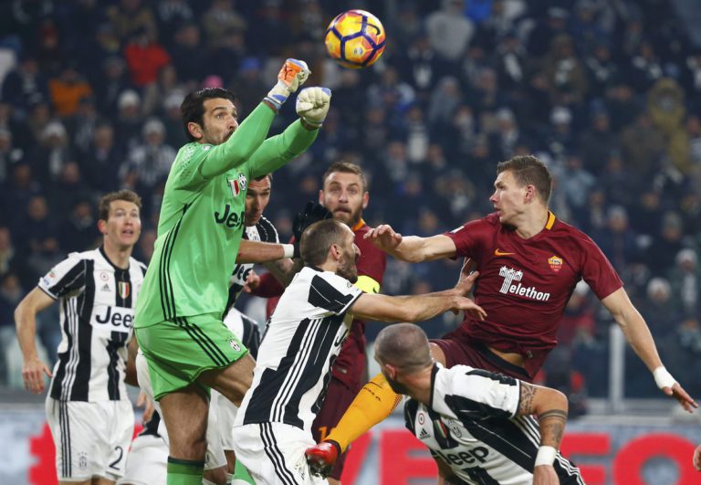 يوفنتوس يخطف فوزا غاليا من روما في الدوري الإيطالي