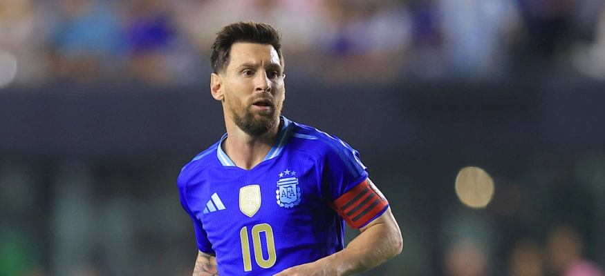 قبل مواجهة الجزائر… قرار مفاجئ قد يغيّر كل شيء بشأن ميسي