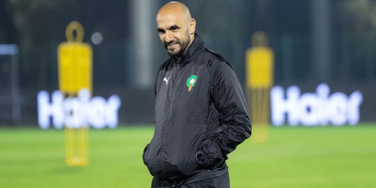 قبل أيام من إنطلاق الكان… خطوة مفاجئة من بيتيس تربك أوراق الركراكي