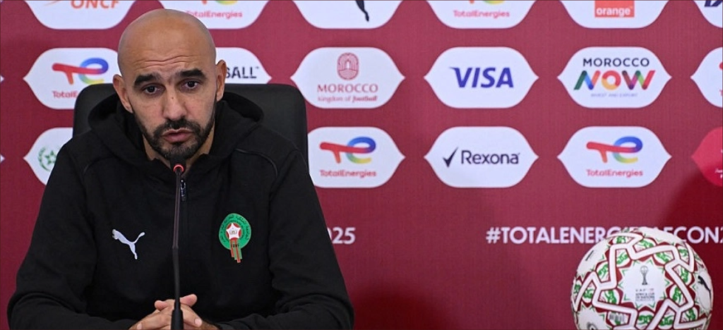 الركراكي يتحدى الانتقادات ويعد المغاربة بالتتويج بكأس إفريقيا