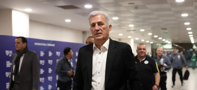 مدرب الجزائر