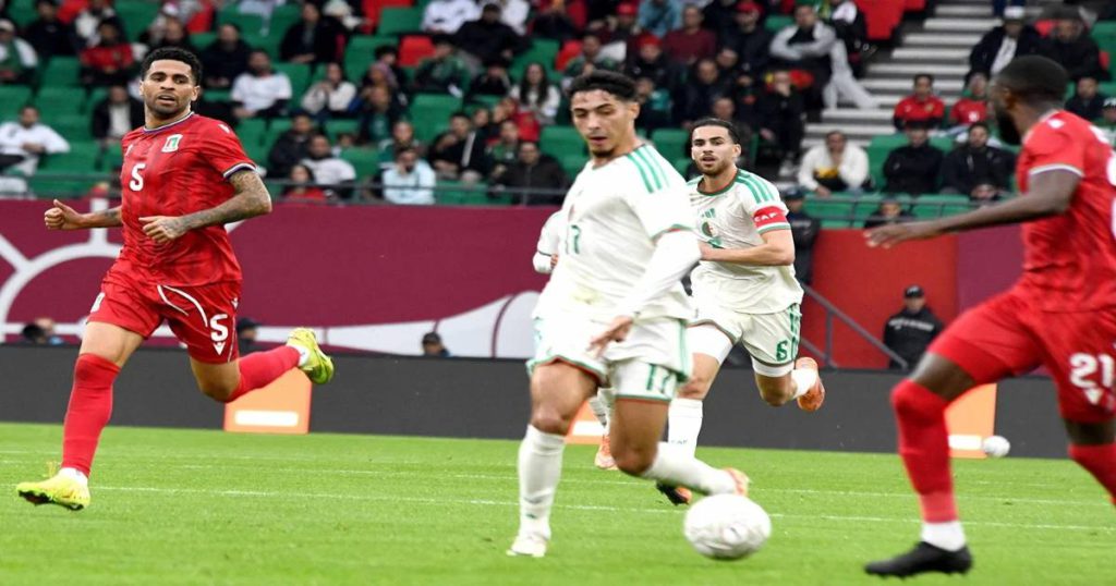 فضيحة مدوية في ملعب "مولاي الحسن": الطاقم الجزائري يصدم الكاف