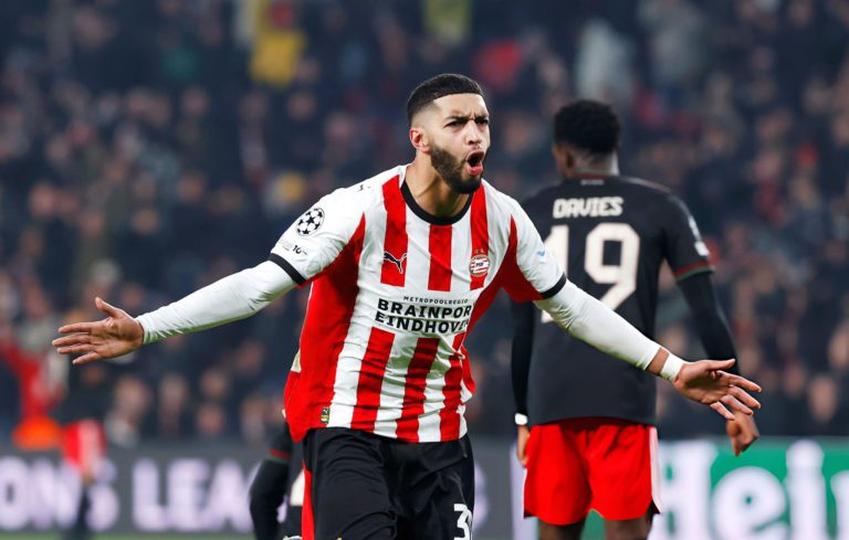 إسماعيل الصيباري من مباراة بي إس في آيندهوفن vs بايرن ميونخ