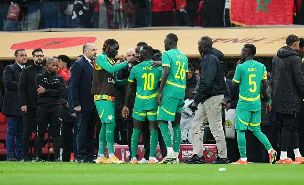 تتويج ملغوم.. ماذا ينتظر منتخب السنغال من عقوبات ؟