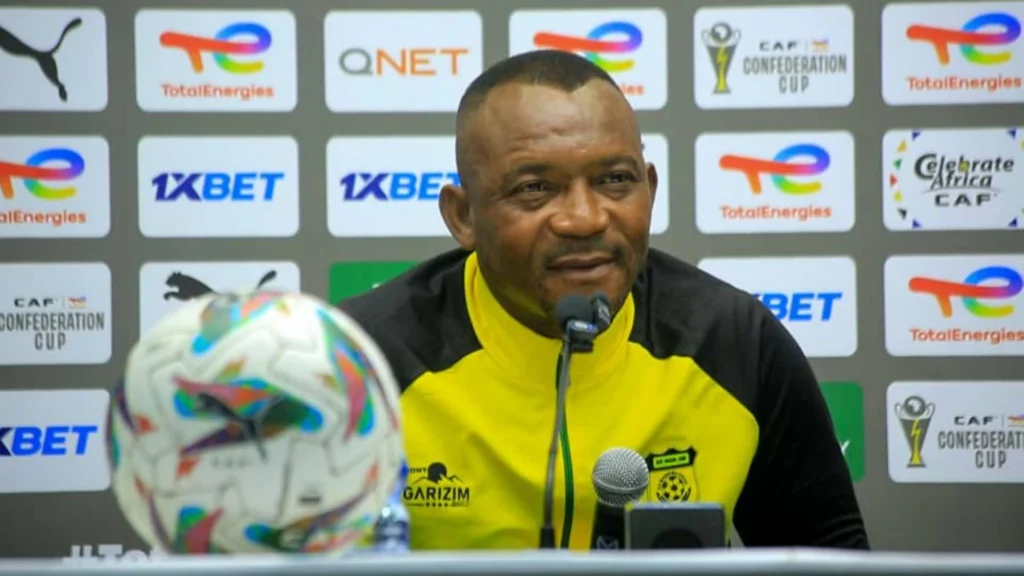 مدرب مانييما يصدم الوداد بتصريح جريء