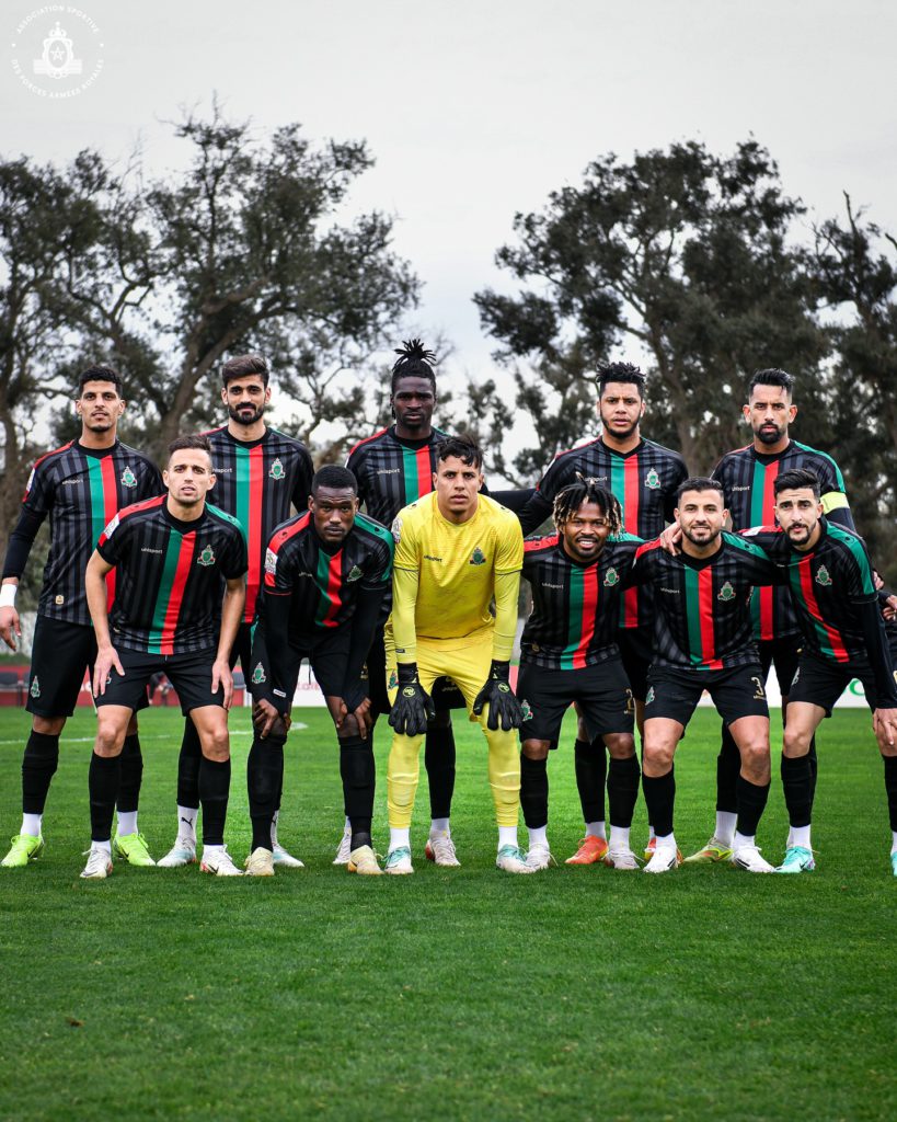 بعثة الجيش الملكي تطير للجزائر لمواجهة شبيبة القبائل