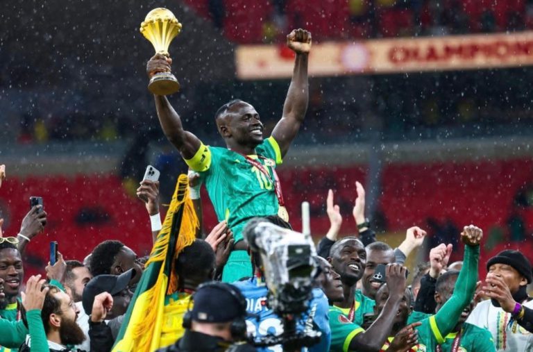 بعد مرور 6 أيام .. الكاف والفيفا يواصلان معاقبة السنغال