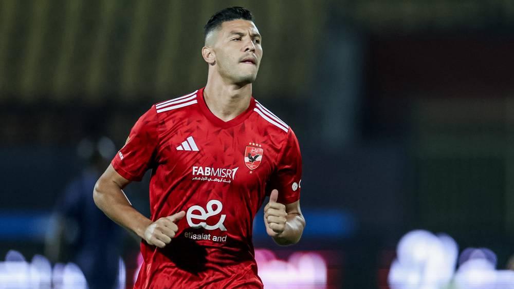 أشرف داري يحدد شروط مغادرته للأهلي المصري