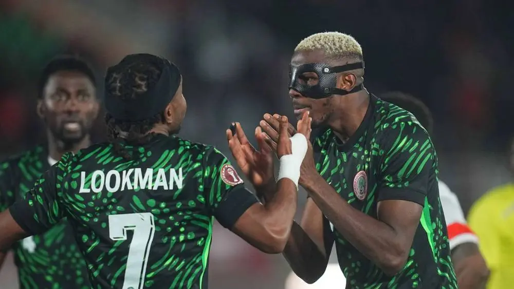 يهم الجزائر..حقيقة مغادرة أوسيمين معسكر منتخب نيجيريا