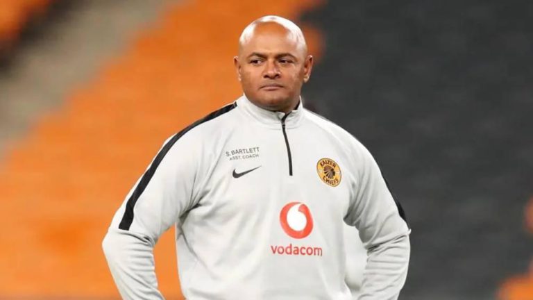 نجم جنوب افريقيا السابق يصدم الجميع بتوقعه للفائز في مباراة المغرب ونيجيريا