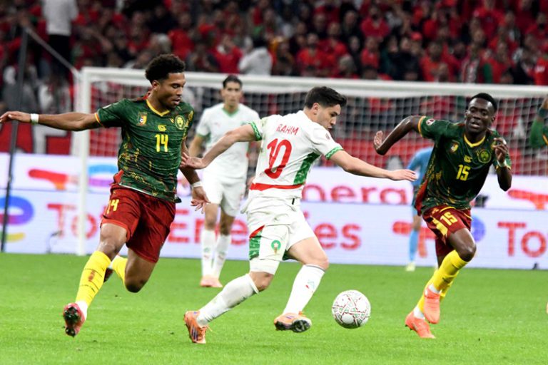 ريال مدريد يتغنّى بدياز بعد تألقه القاري