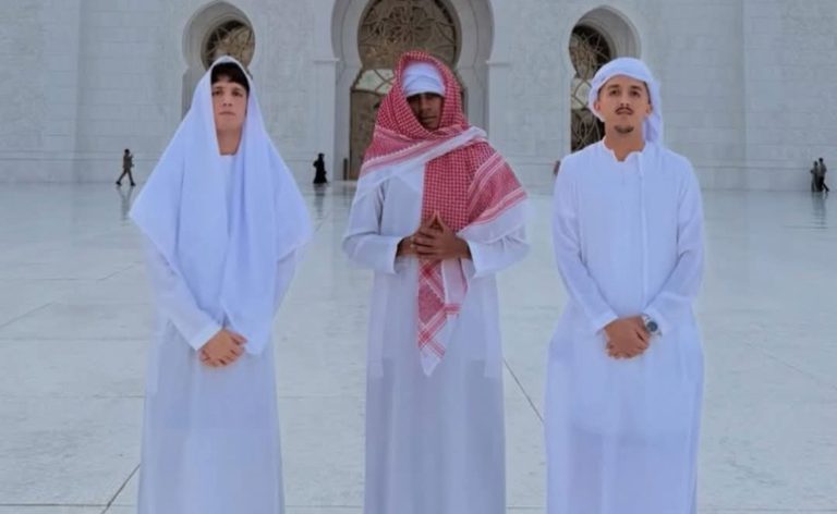 تصريح غير متوقع من لامين يامال خلال رحلته إلى دبي