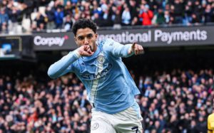 غوارديولا يحسم الجدل حول مستقبل عمر مرموش مع مانشستر سيتي