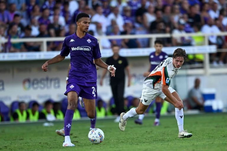 ريتشاردسون يقترب من الانتقال إلى نيس الفرنسي