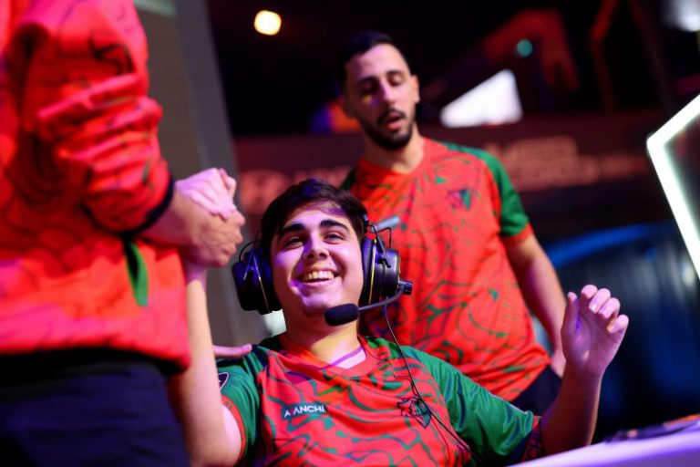 المغرب يسطع عالميًا في كرة القدم الإلكترونية ويحقق إنجازات تاريخية