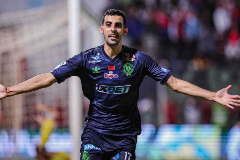 الأهلي يضم الظهير الأيسر المغربي لتعزيز صفوفه في الميركاتو الشتوي