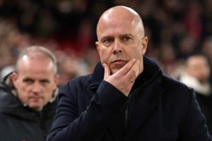 صافرات الاستهجان تلاحق سلوت بعد رقم سلبي تاريخي لليفربول