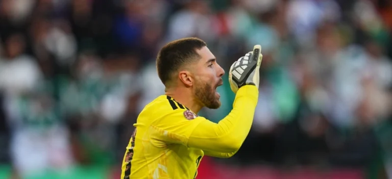 لوكا زيدان يحطم رقمًا قياسيًا جزائريًا بعد ثلاث مباريات نظيفة