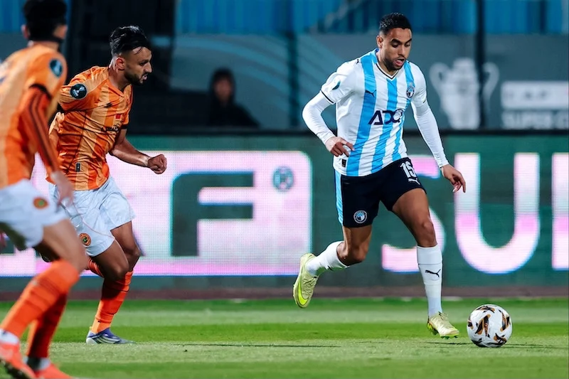 CAF تعلن عن البرنامج الاعلامي لمباراة نهضة بركان و بيراميدز المصري