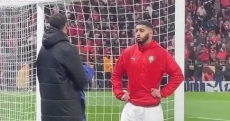 لحظة تصالحية غير متوقعة بين نجم المغرب وحارس السنغال